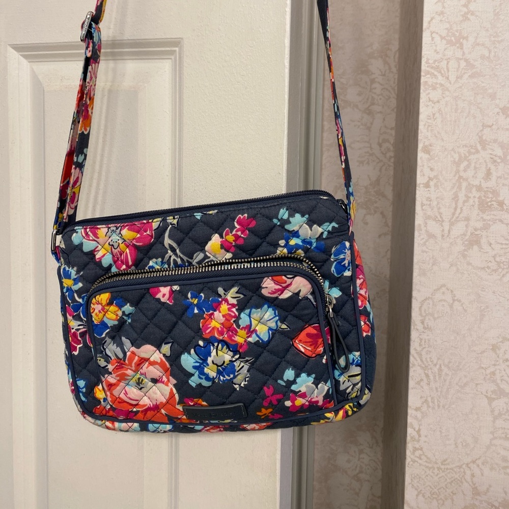 Vera Bradley painted posies crossbody